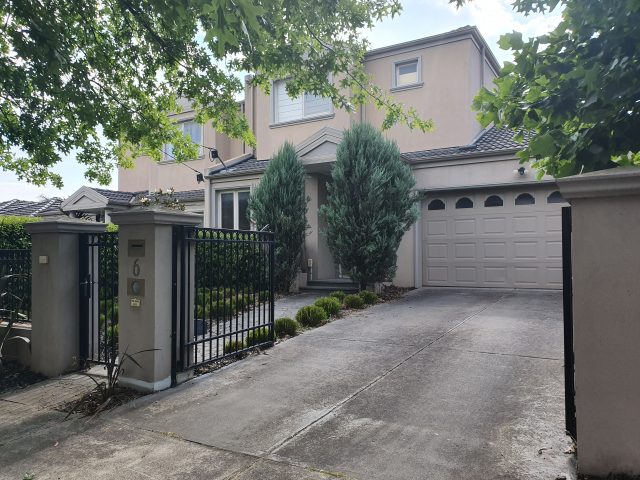 Make this home yours today! Large 3 bedroom home in prime location Location Photo