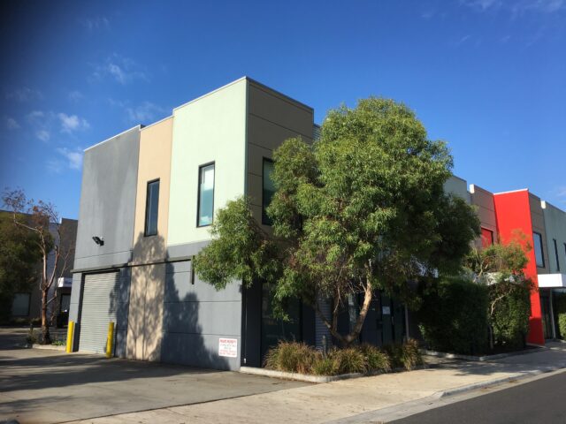 MODERN FACILITY in an OUTSTANDING LOCATION Location Photo