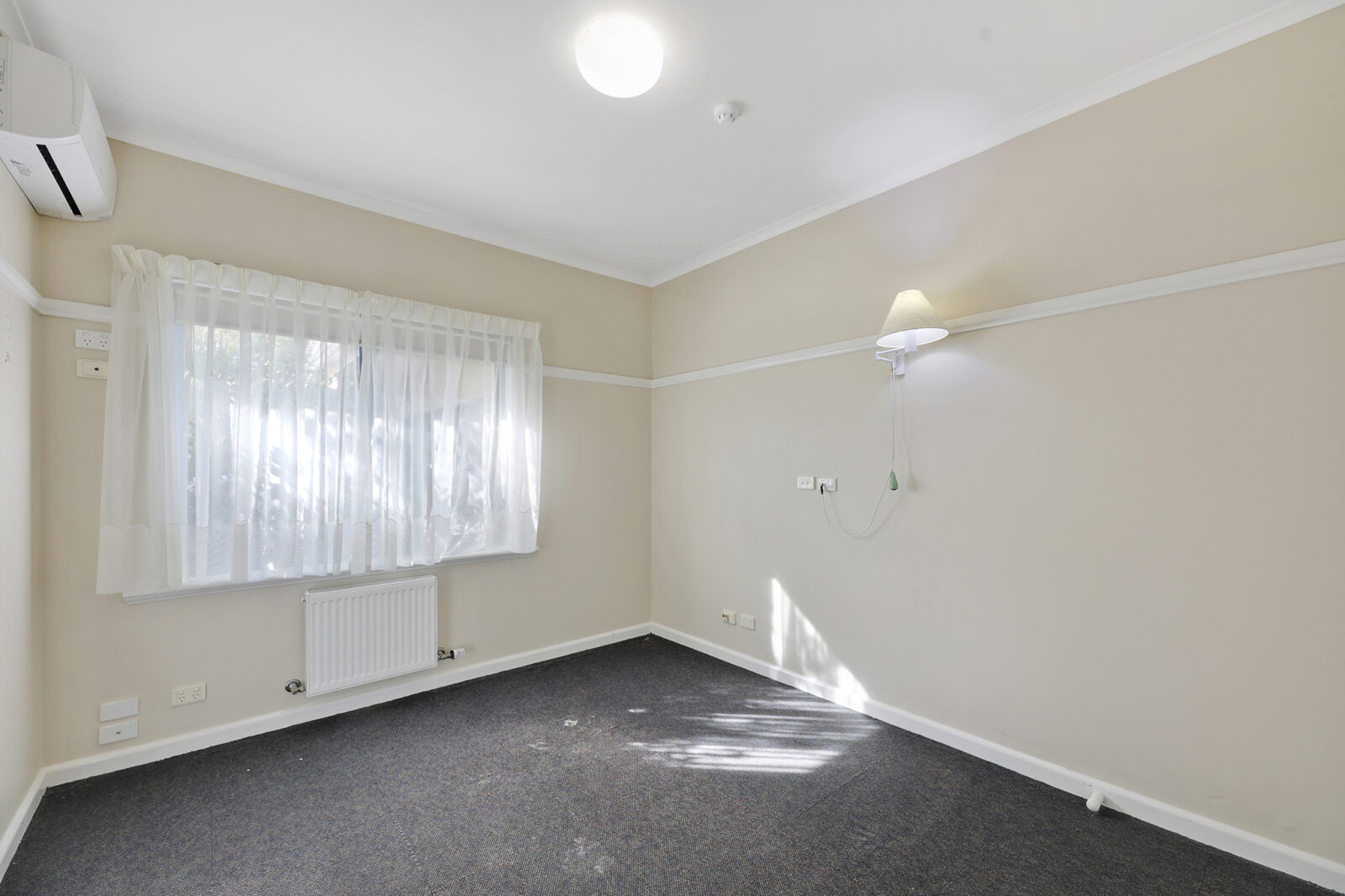 WEB_59-91PhillipParadeChurchill_014