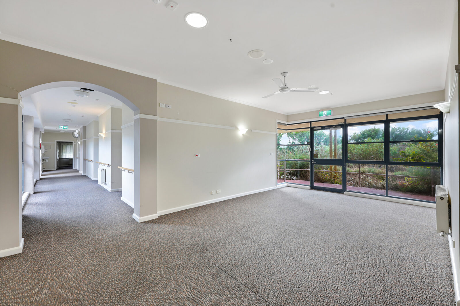 WEB_59-91PhillipParadeChurchill_026