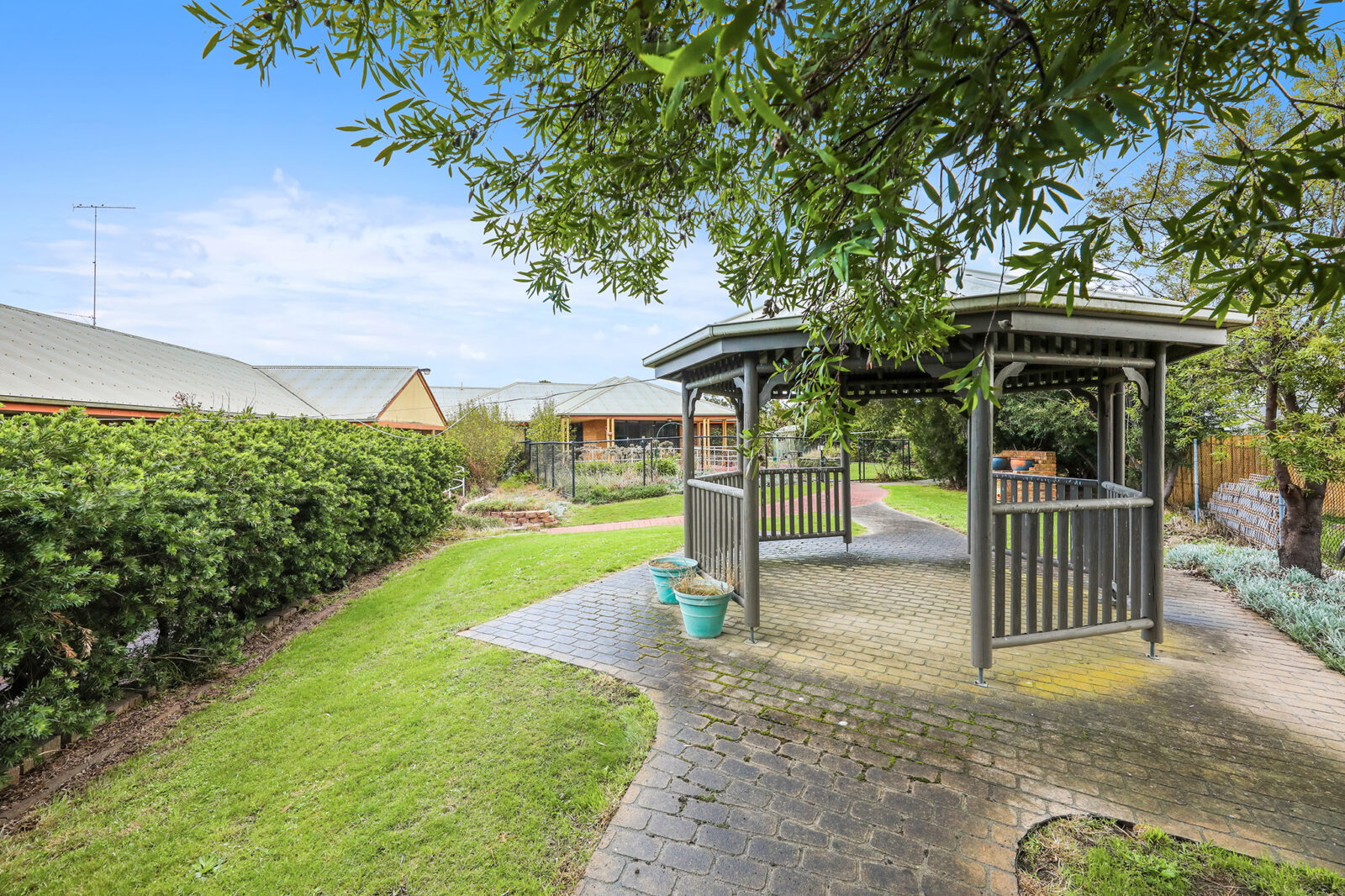 WEB_59-91PhillipParadeChurchill_036