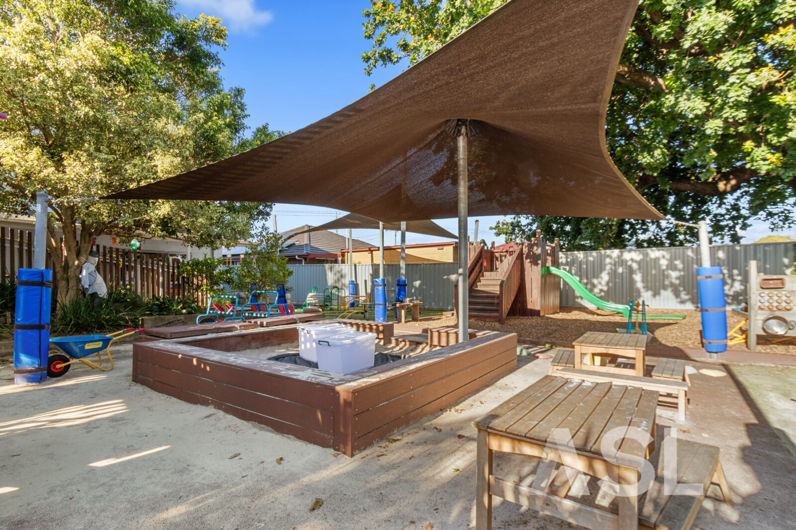 025_Open2view_ID984396-736_-_738_Heatherton_Road