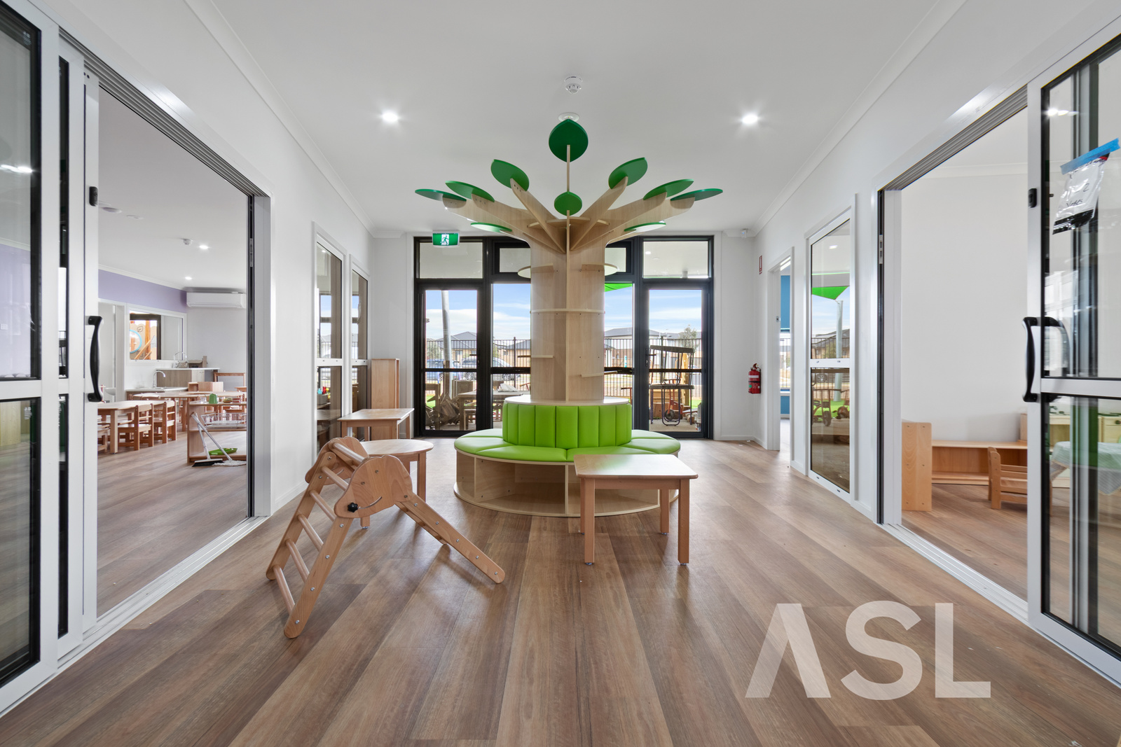 025_Open2view_ID994214-144_Wollahra_Rise