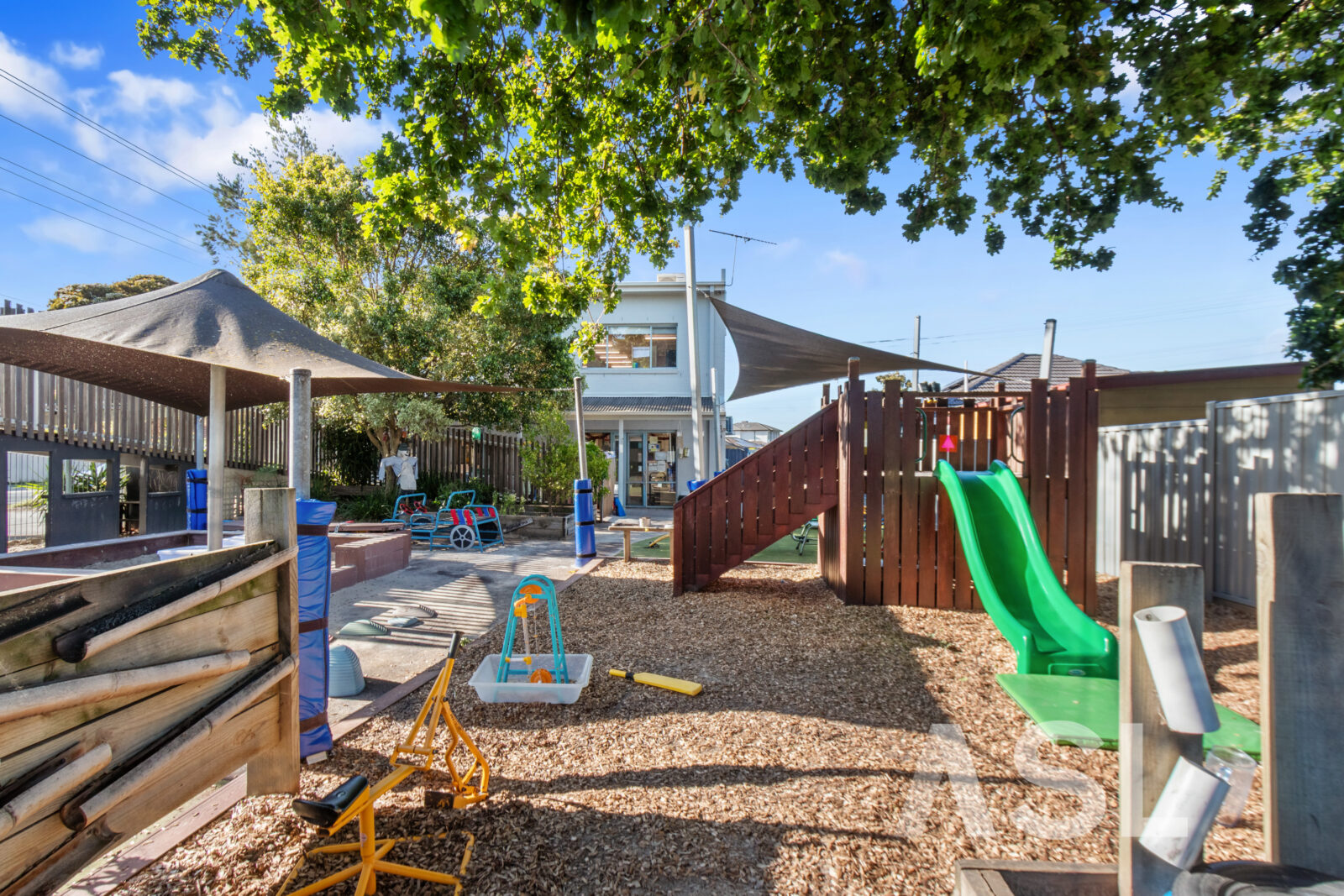 026_Open2view_ID984396-736_-_738_Heatherton_Road