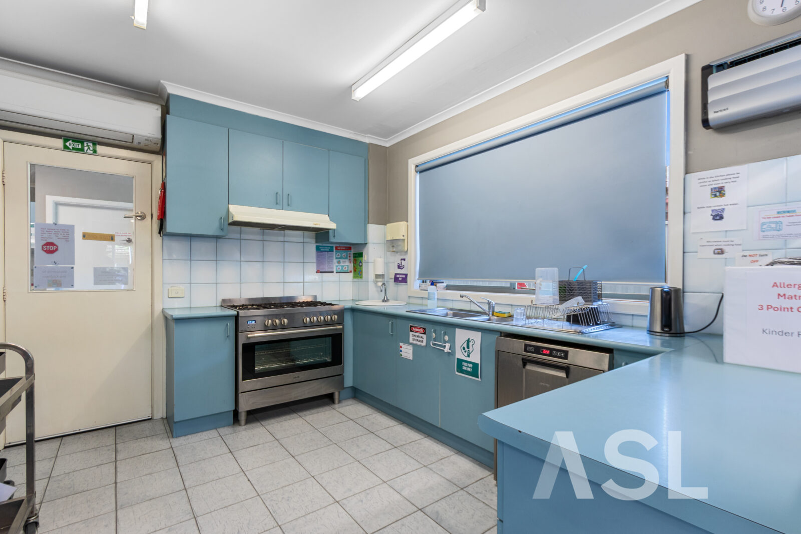 031_Open2view_ID984396-736_-_738_Heatherton_Road